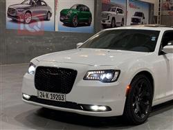 کرایسلەر 300